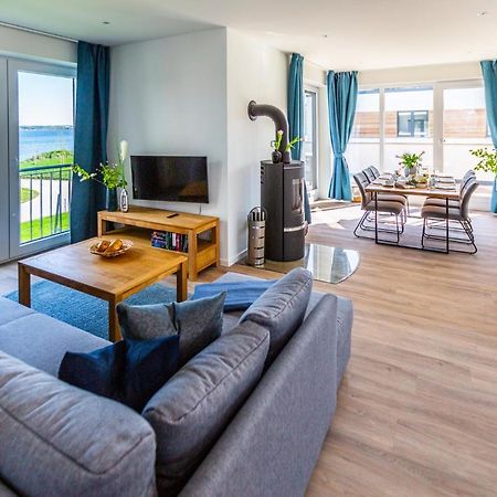 Hangar 19 Luxusapartment Mit Sauna, Kamin Und Seeblick H4W3 Schwerin  Buitenkant foto